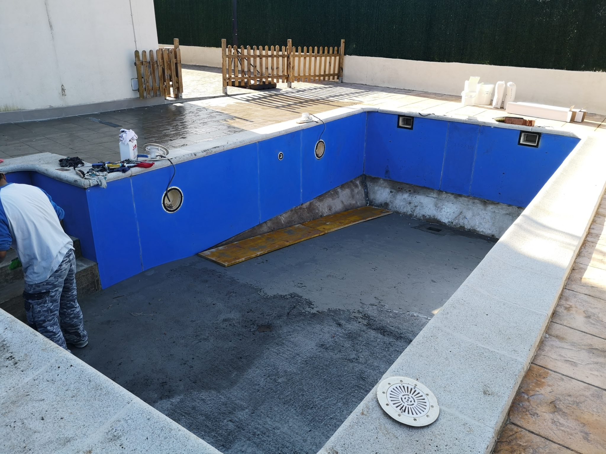 Piscina de paneles de acero