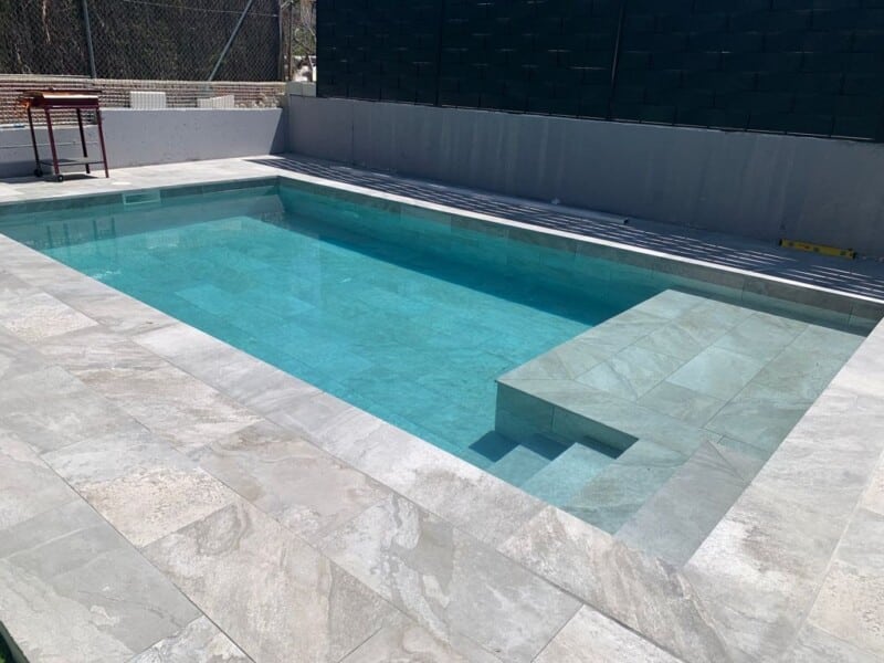 Piscina de obra gunitada
